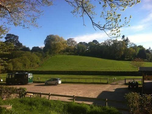 Cider Cottages Burley Esterno foto